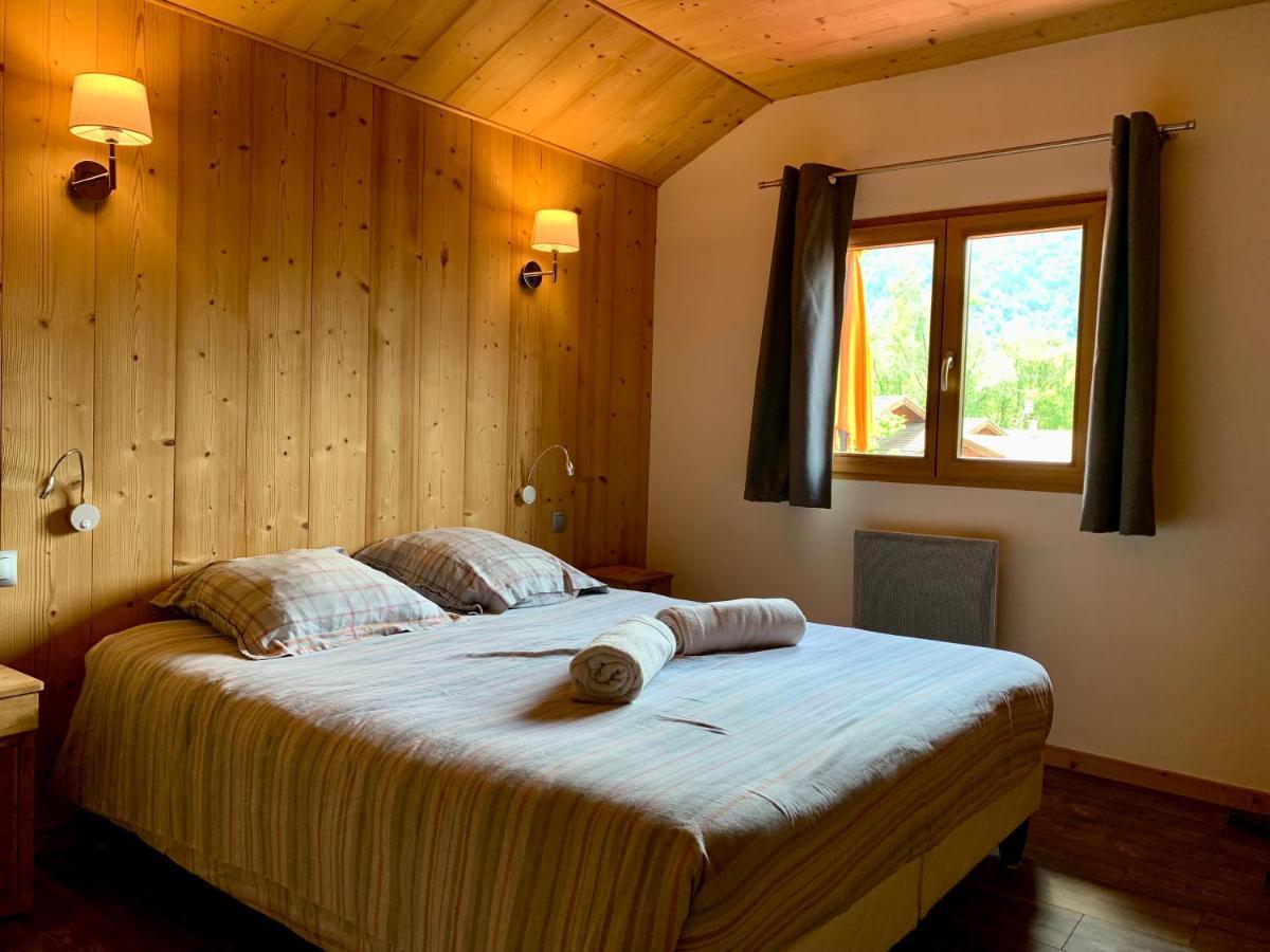 Appartement Avec Jacuzzi Dans Chalet Prive, Grande Terrasse, Parking Gratuit レ・ズッシュ エクステリア 写真